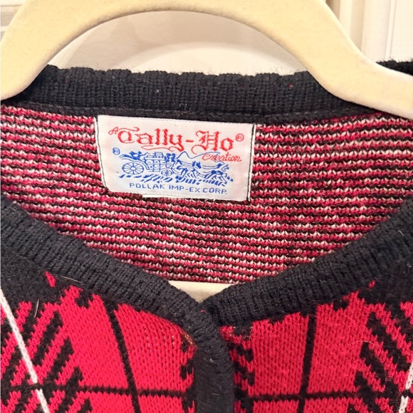 Tally Ho Red and Black Plaid Cardigan Size Uknown - Picture 2 of 4